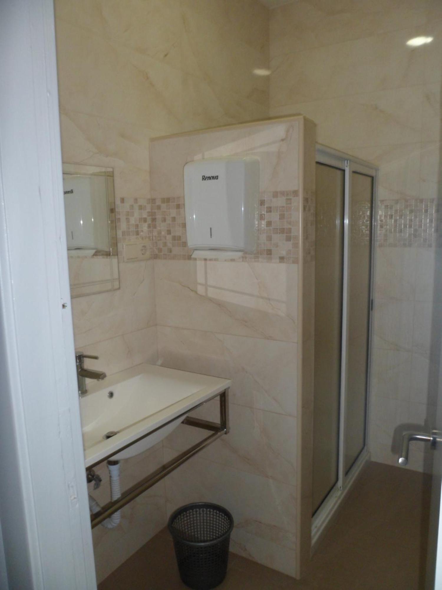 Guest House D. Filipe I Porto Exterior photo