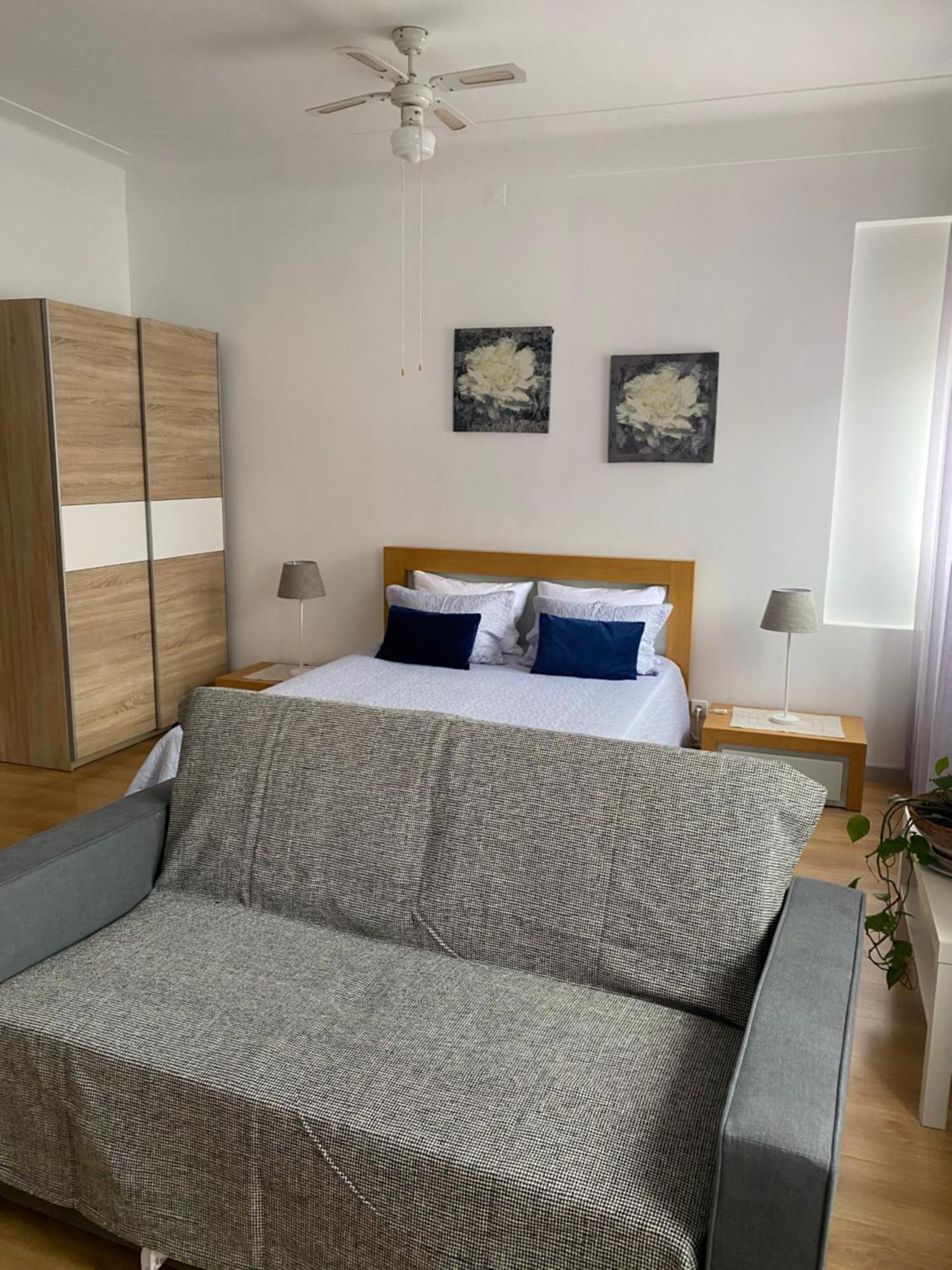 Guest House D. Filipe I Porto Exterior photo